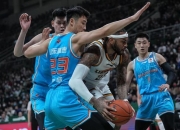 米兰体育网页版-山东队在主场击败福建队保住胜利