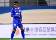 米兰体育官网-上海绿地申花取得连胜，士气高昂向前迈进