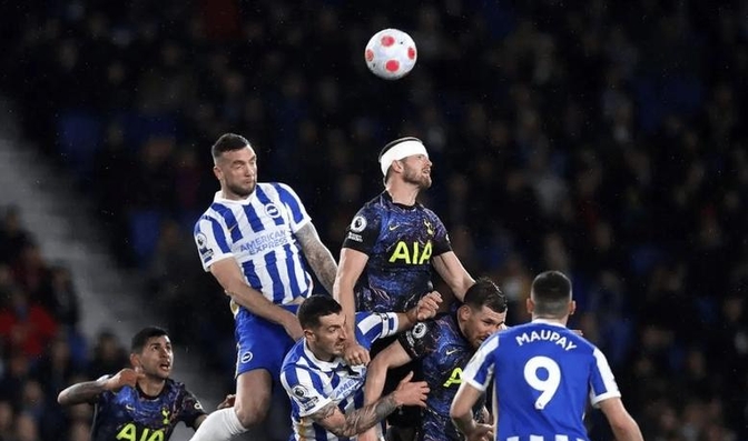 伯恩茅斯客场不敌托特纳姆热刺，降级压力加大的简单介绍