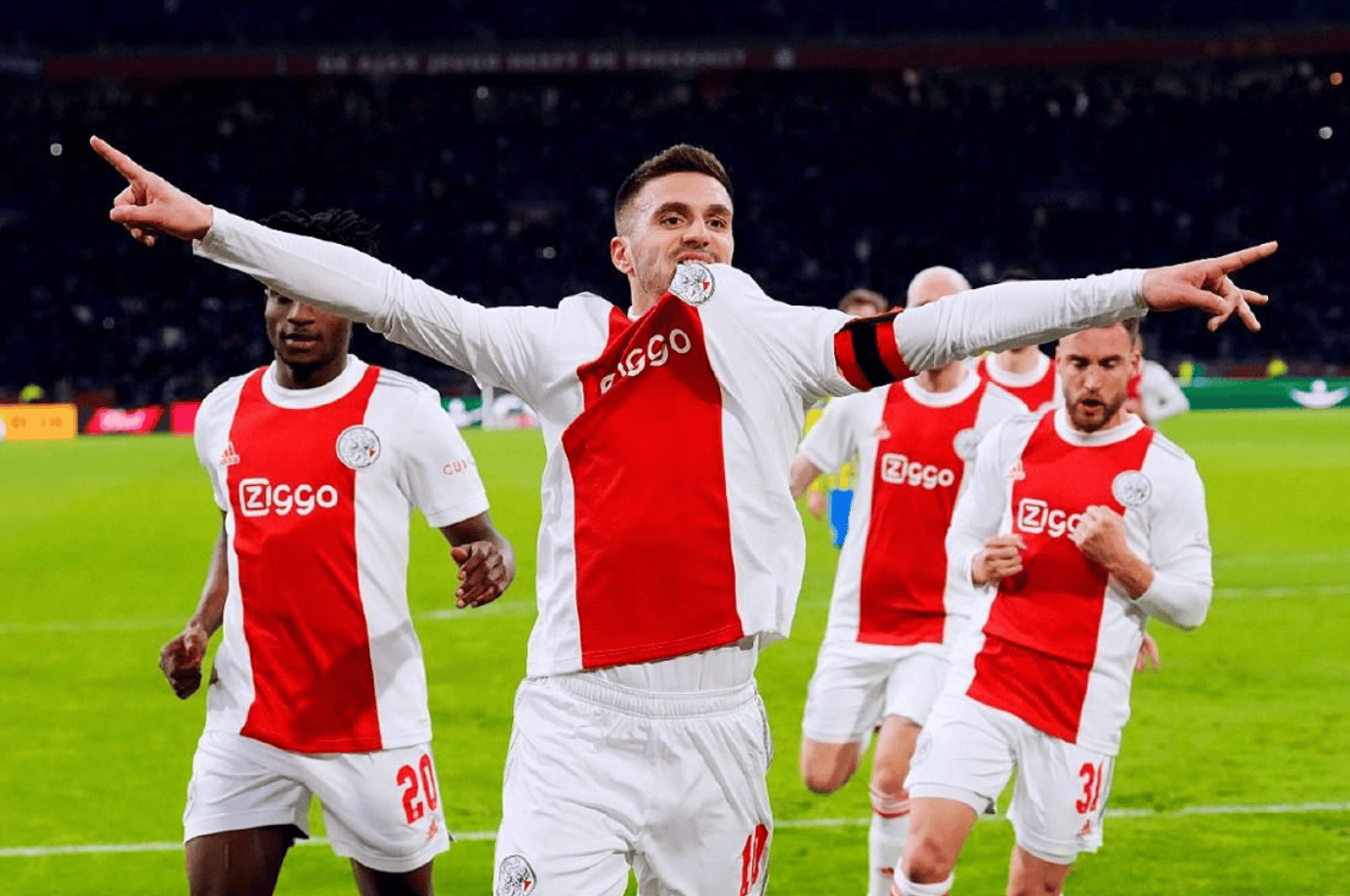 荷兰女子足球甲级联赛:阿贾克斯队获胜 荷兰女子足球甲级联赛:阿贾克斯队获胜