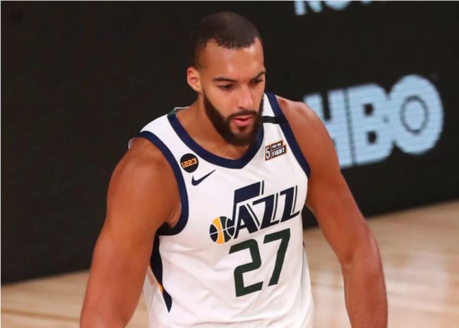 尼斯遭受失利打击，无法回天，遭受痛苦