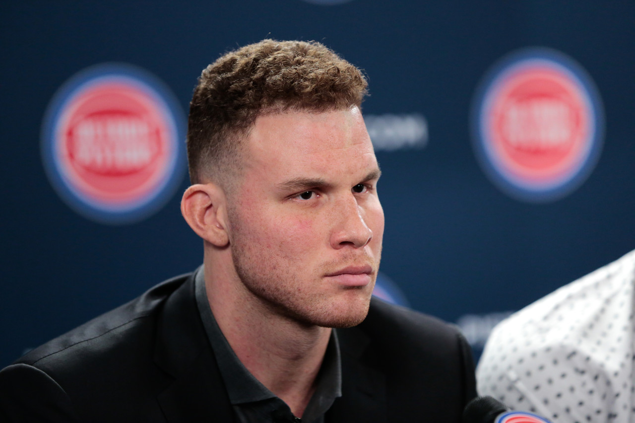 关于活塞力擒老鹰，格里芬三双全能表现稳操胜券的信息