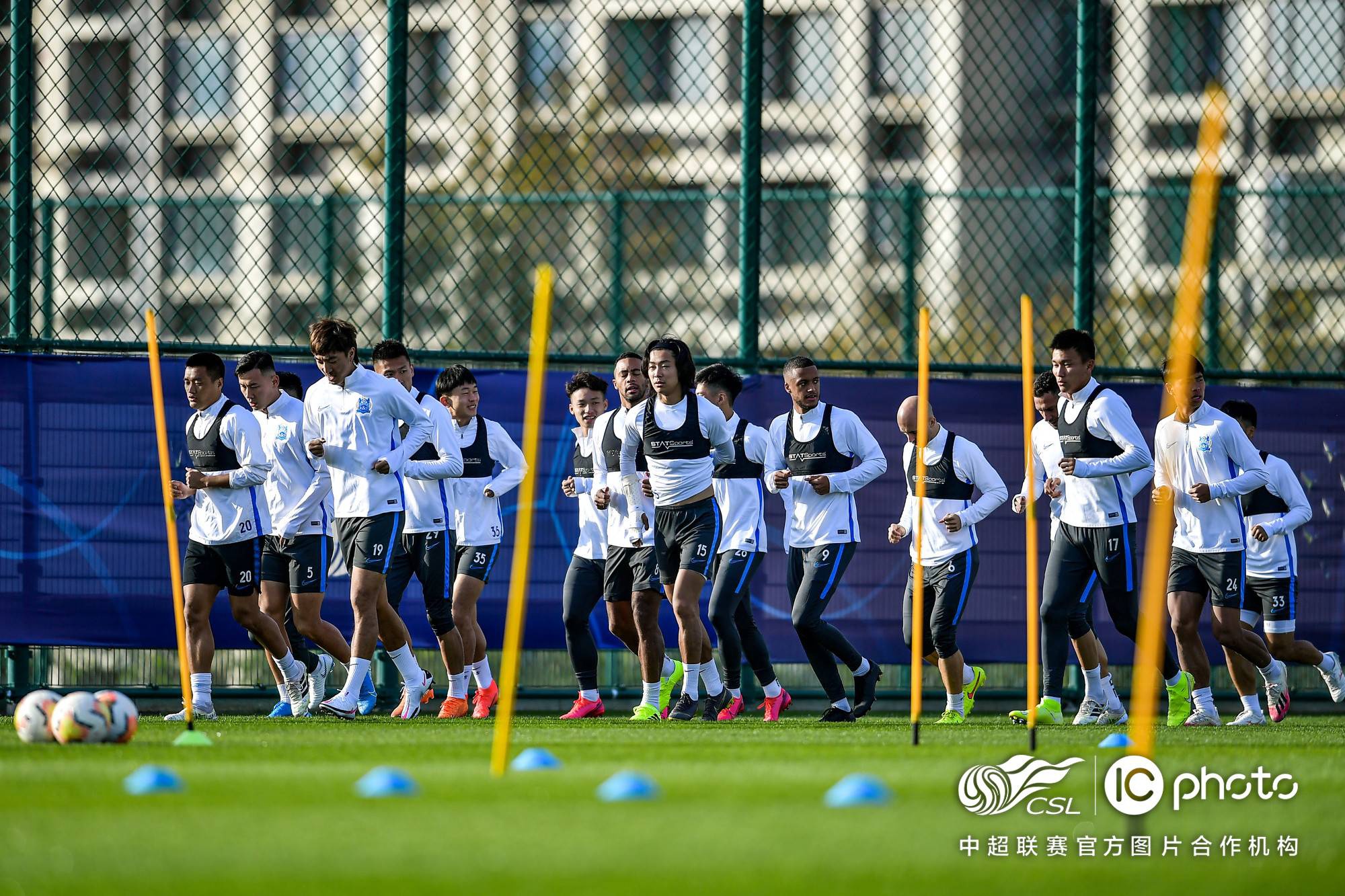 广州富力主场战胜青岛黄海