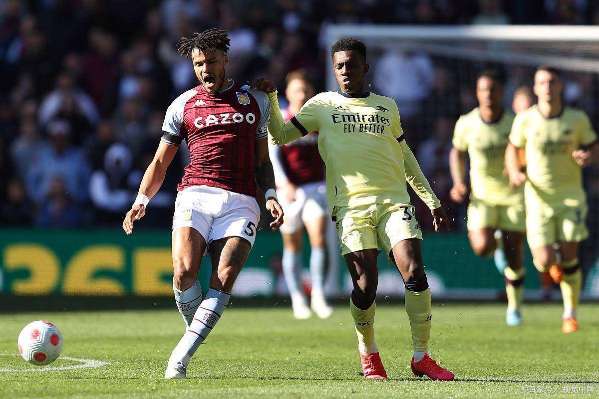 伯明翰城队在国际赛事中崭露头角