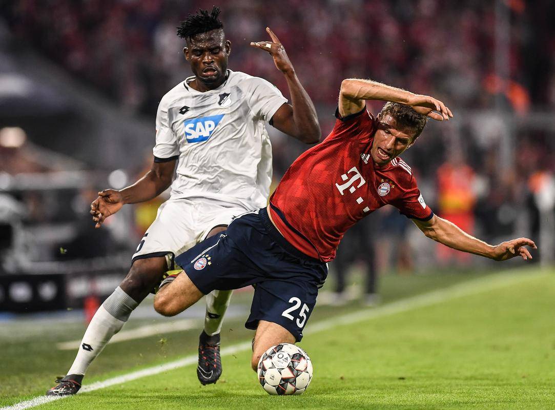 拜仁慕尼黑再次向冠军发起冲击 拜仁慕尼黑再次向冠军发起冲击