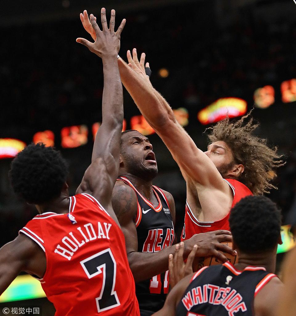 绿衫军胜骑士,继续领跑东部 绿衫军胜骑士,继续领跑东部