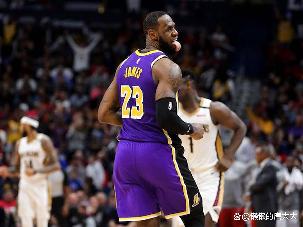 巨星对决!湖人力克篮网取得胜利 巨星对决!湖人力克篮网取得胜利