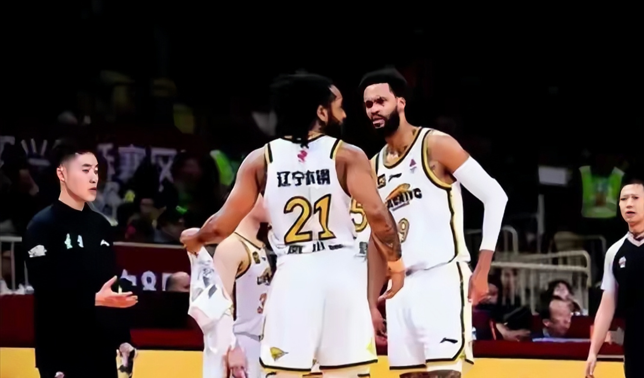 关于辽宁男篮不敌广州队,遭遇三连败的信息 关于辽宁男篮不敌广州队,遭遇三连败的信息