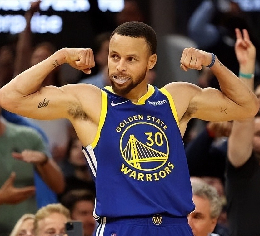 勇士主帅考尔接受体检 勇士主帅考尔接受体检