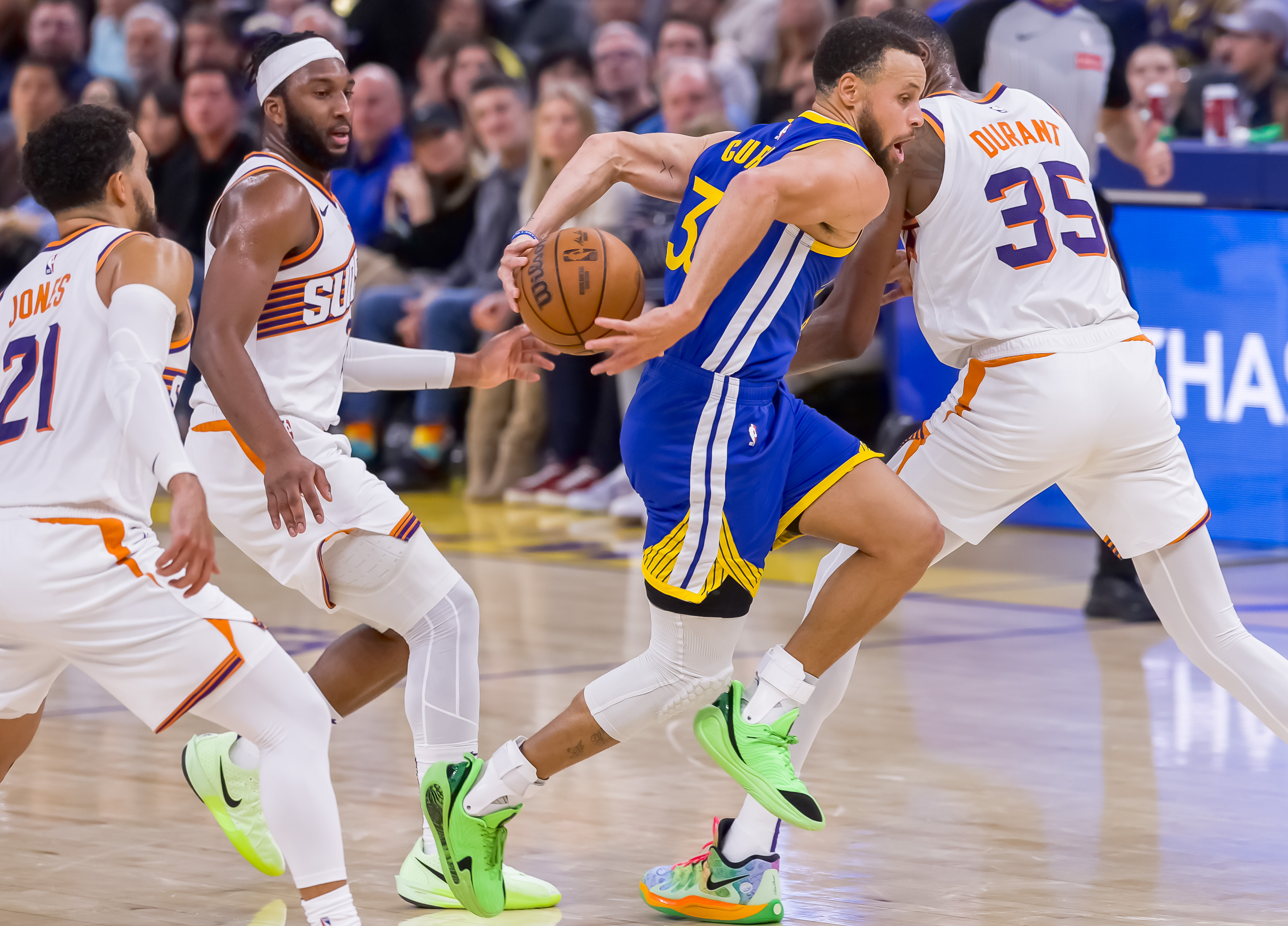 勇士客场击败魔术,维金斯绝杀砍30分的简单介绍 勇士客场击败魔术,维金斯绝杀砍30分的简单介绍