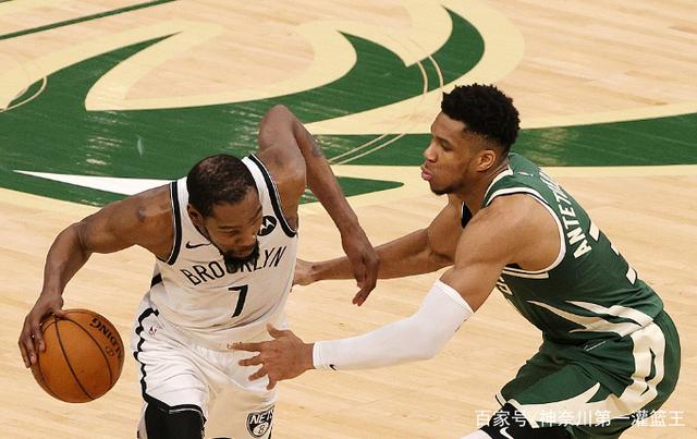 新疆队轻取篮网，克莱带队取胜